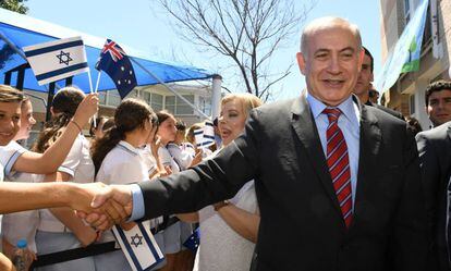 El primer ministro israelí, Benjamín Netanyahu, y su esposa, Sara, en una visita oficial a Australia. I