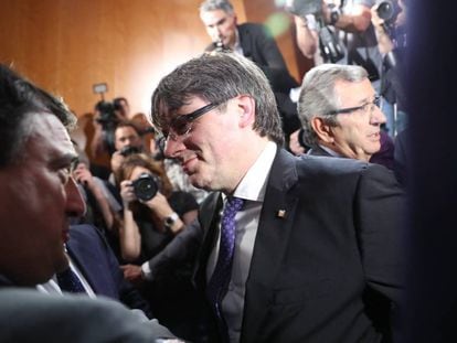 El presidente de la Generalitat, Carles Puigdemont, en la conferencia del Palacio de Cibeles.