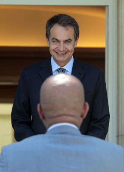El presidente del Gobierno, José Luis Rodríguez Zapatero, recibe esta mañana en La Moncloa a su homólogo de Haití, Michel Martelly.