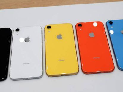 Apple iPhone XR en varios colores.