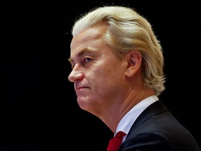 Dutch far-right politician and leader of the PVV party Geert Wilders attends a meeting of Dutch parties' lead candidates, for the first time after elections, in which far-right politician Geert Wilders booked major gains, to begin coalition talks in The Hague, Netherlands, November 24, 2023. REUTERS/Piroschka van de Wouw
