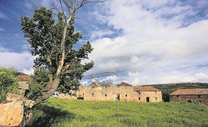 Un pueblo abandonado de la provincia de Soria.