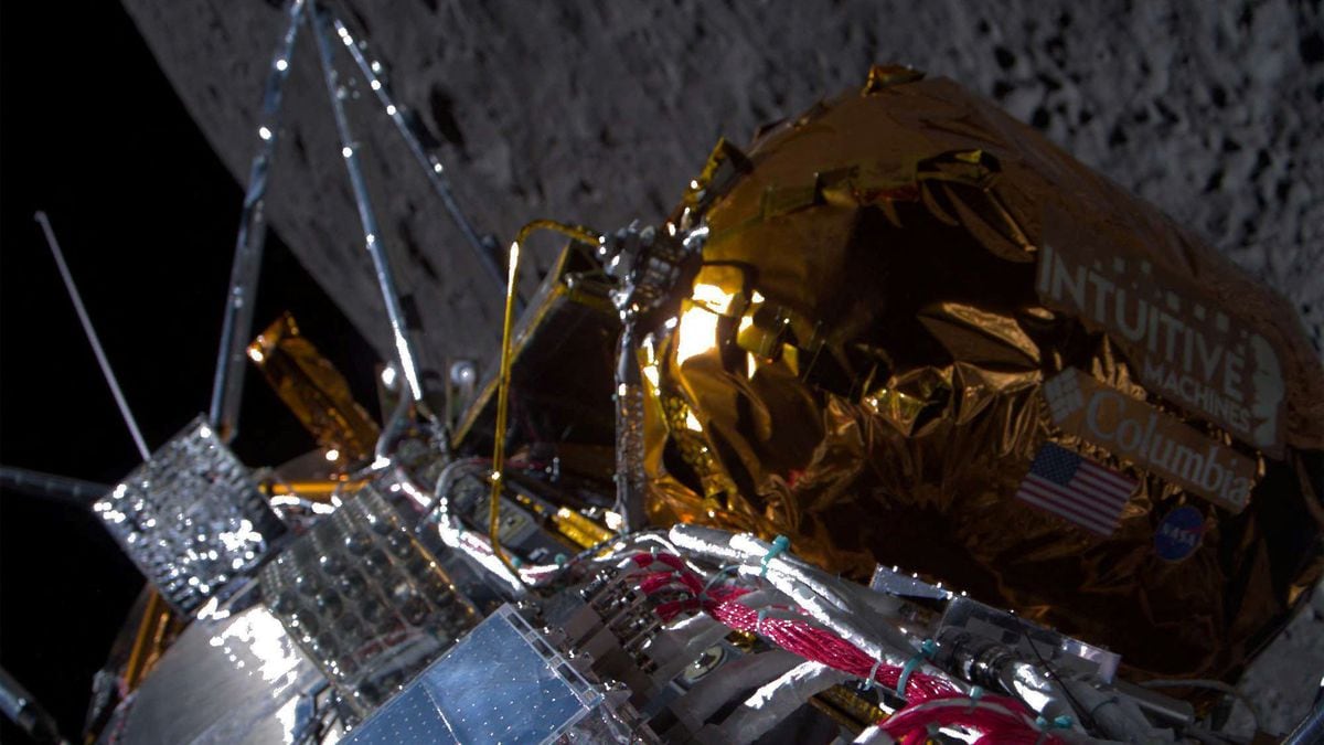 Le module “Odysseus” est tombé sur le côté lors de son atterrissage sur la Lune, mais il est “bien vivant”, selon l’entreprise |  Science