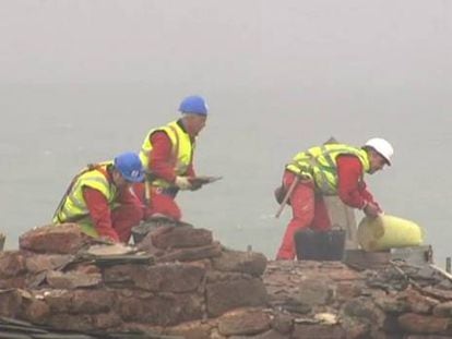 Comienzan los trabajos para retirar los escombros en el santuario da Barca