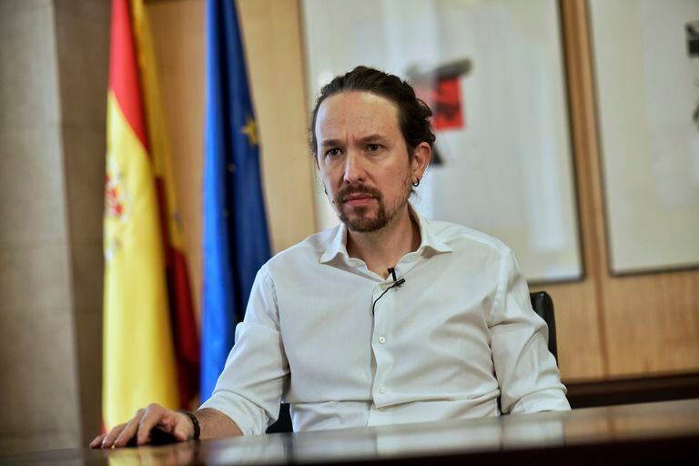 Pablo Iglesias durante la grabación del vídeo en el que anuncia que se presenta como candidato a las elecciones autonómicas de Madrid.