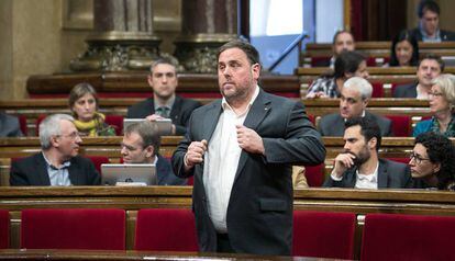 El vicepresidente econ&oacute;mico de la Generalitat, Oriol Junqueras, ayer en el Parlament. 