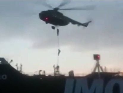 Vídeo de la captura del petrolero 'Stena Impero' distribuido por la agencia iraní Tasnim.