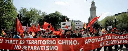 Imagen de los manifestantes chinos en Plaza de España