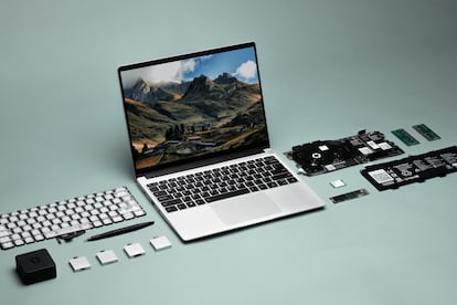 The Framework laptop and its components