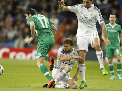 Illarramendi se lanza al suelo durante el partido ante el Ludogorets