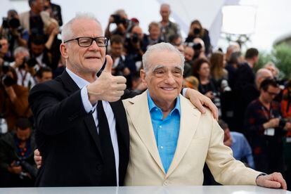 Thierry Fremaux (izquierda) posaba el domingo con Martin Scorsese en la alfombra roja de Cannes.