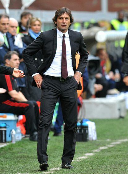 El técnico brasileño Leonardo, durante un partido del AC Milán la pasada temporada.