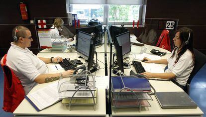 Centro de llamadas de teleasistencia Cruz Roja.