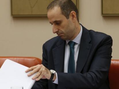 El presidente del FROB, Jaime Ponce, durante su comparecencia ante la Comisi&oacute;n de Econom&iacute;a del Congreso