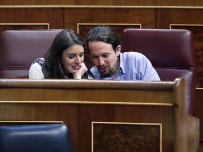 Iglesias y Montero, este lunes en el Congreso. EFE