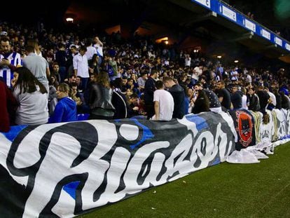 Pancarta de Riazor Blues.