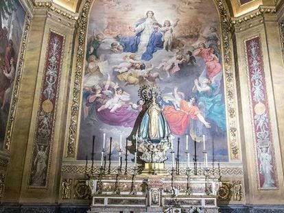 Capilla de la Purísima Concepción, en la Basílica de San Francisco el Grande de Madrid, donde la archicofradía venera a una imagen de la virgen María. 