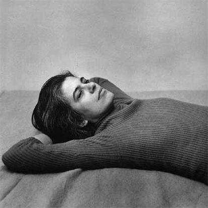 Susan Sontag, fotografiada por Peter Hujar en 1975.