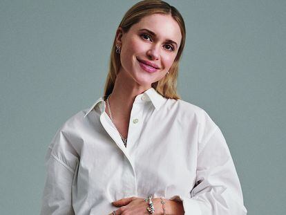 Pernille Teisbaek, directora creativa y prescriptora de estilo posa para Pandora.