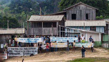 El 23 de noviembre, los vecinos de Vila da Ressaca, ubicada en la Vuelta Grande del Xingú, recibieron con hostilidad a organizaciones ambientales y de derechos humanos que fueron a una audiencia pública para discutir sobre Belo Sun.