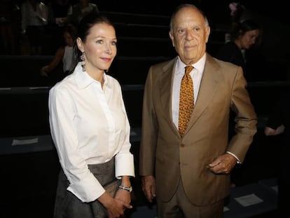 Esther Doña y Carlos Falcó, en la Mercedes-Benza Fashion Week Madrid.