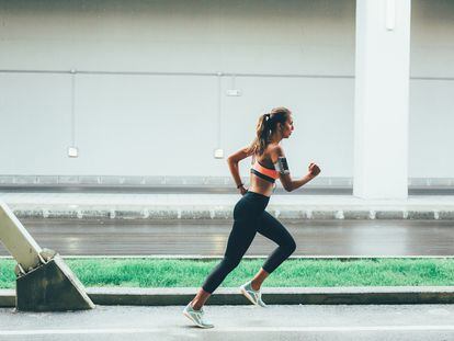 Correr contra el insomnio, yoga para la ansiedad, boxeo antiestrés... Todo problema tiene su ejercicio