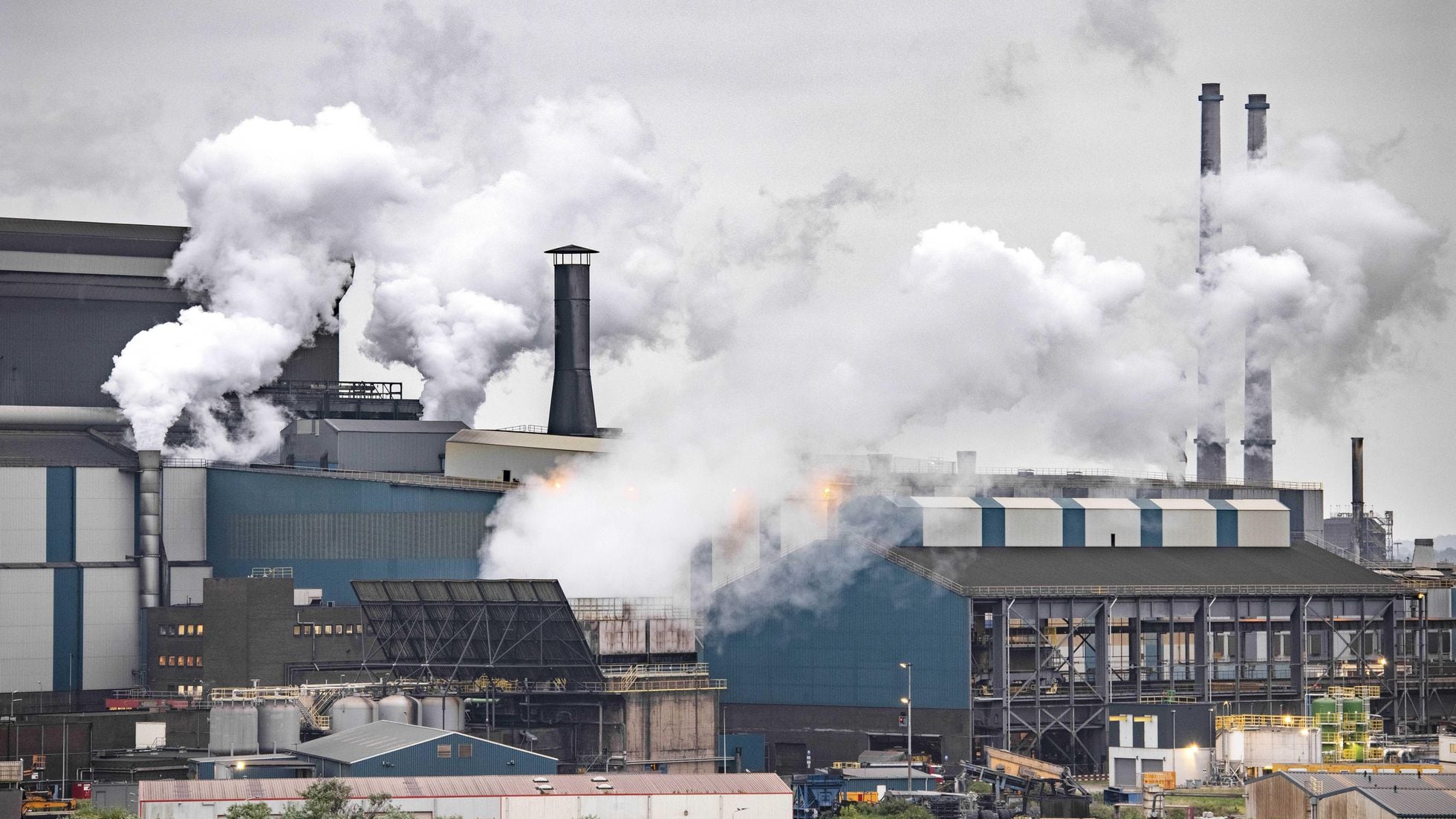 Tata Steel Plant Ijmuiden Holanda Foto de archivo - Imagen de