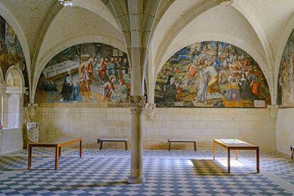 Parte del claustro de la abadía real de Fontevraud, en el valle del Loira.