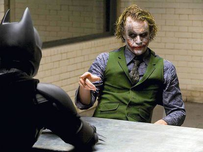 El Joker de Heath Ledger se reía de Batman. Al fin y al cabo, el disfraz del héroe es bastante más ridículo que el del villano.