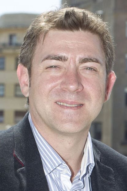 Roberto Jiménez.