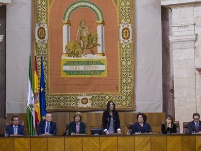 Constitución de la mesa del Parlamento andaluz.