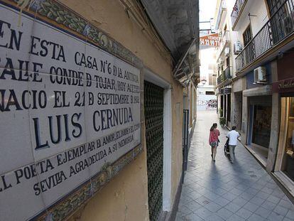 Casa natal del poeta Luis Cernuda, en Sevilla.