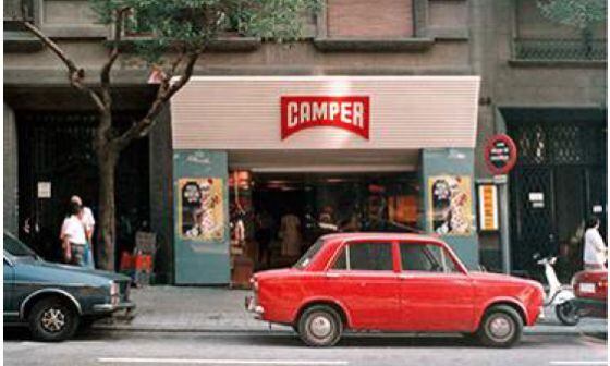 La primera tienda Camper en Barcelona.