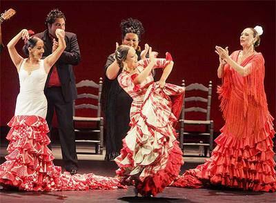 Las tres bailaoras del espectáculo 'Mujeres', coreografiado por el recientemente fallecido Mario Maya