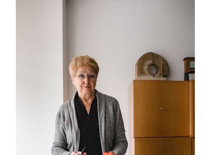 Lola Castelló fotografiada en su estudio hace unos meses.