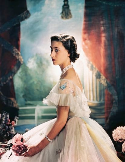 La princesa Margarita, retratada por Cecil Beaton en su decimonoveno cumpleaños, en 1949.