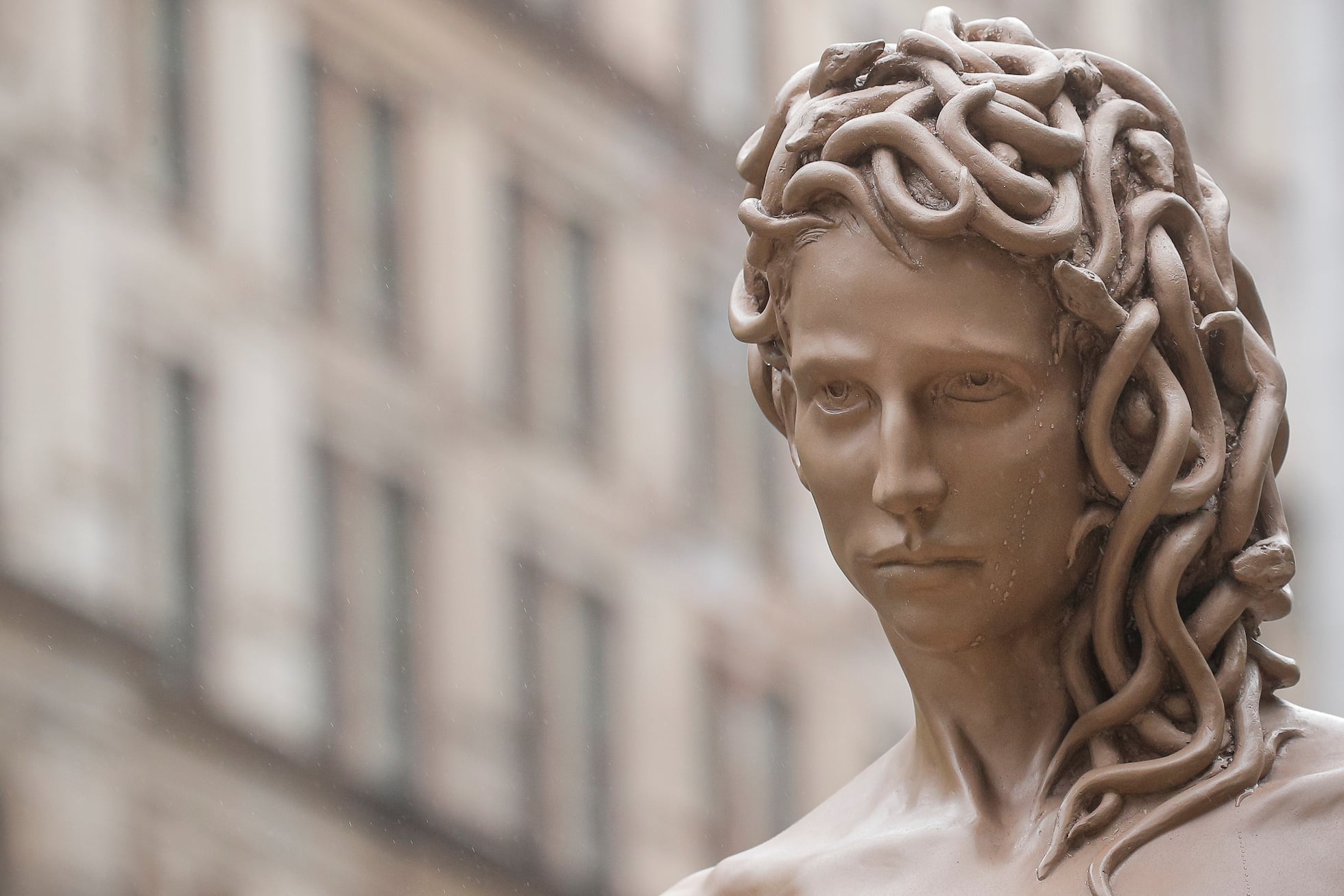 La Medusa del Metoo que vigila el Tribunal Penal de Justicia de Nueva York Arte ICON Design
