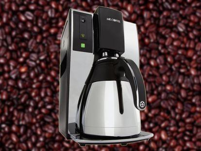 Con la Belkin Mr. Coffee® 10-Cup Smart Optimal Brew harás café desde el salón