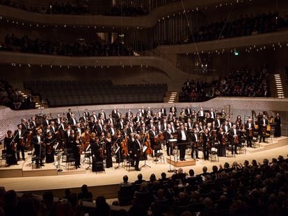 La NDR ElbPhilharmonie, una de las formaciones más destacadas de Alemania, ofrecerá la primera sinfonía de Brahms el martes 13 de febrero.