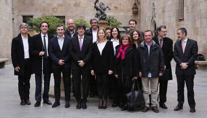 L'actual junta de la Taula del Tercer Sector, en una trobada amb el president Puigdemont
