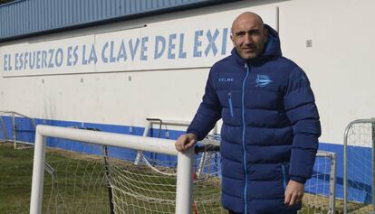 Abelardo, en 2018 como técnico del Alavés.
