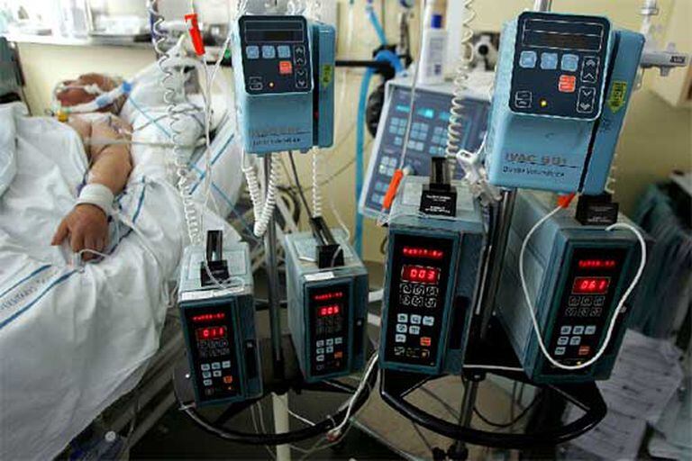 Unidad de cuidados intensivos del hospital Gregorio Marañón de Madrid. En estas unidades se encuentran los pacientes más vulnerables.