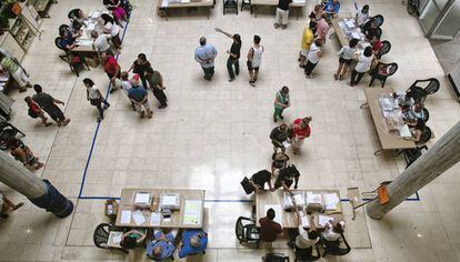 Un colegio electoral, en Palma, durante las elecciones generales de junio 2016.