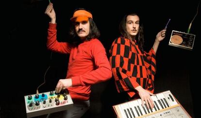El dúo musical Hidrogenesse.