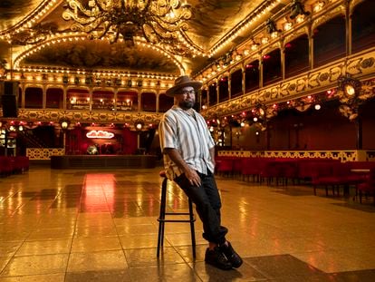 Marcelo 'Chelo' Saoko posa en la sala Paloma de Barcelona.