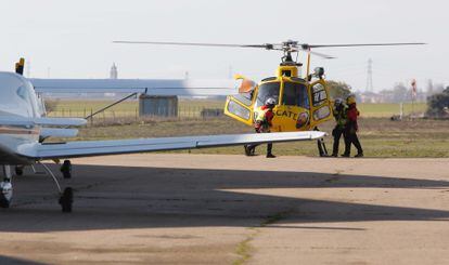 Uno de los helicópteros utilizados en la búsqueda de los tripulantes.