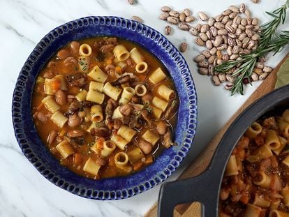 ‘Pasta e fagioli’: cómo juntar legumbres y pasta a la italiana
