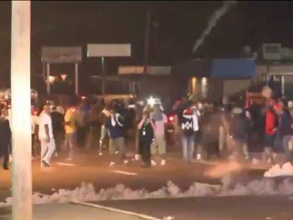 Aumentan las protestas en Misuri tras el asesinato del joven negro.