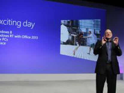 Steve Ballmer, consejero delegado de Microsoft, durante el lanzamiento de Windows 8.