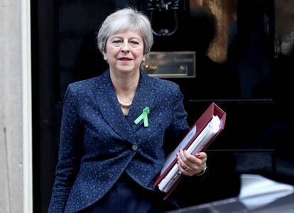 La primera ministra de Reino Unido, Theresa May, abandona el pasado jueves la sede del Gobierno, en el número 10 de Downing Street